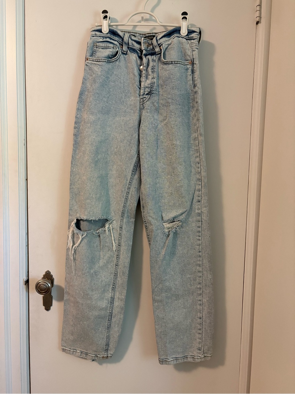 wild fable Light Blue Distressed Relaxed Jeans